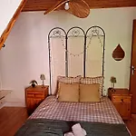 Maison De Bourg Сasa de vacaciones *