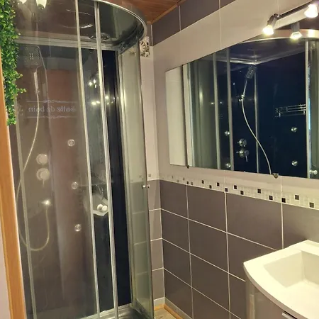 Maison De Bourg Rochefort-Montagne