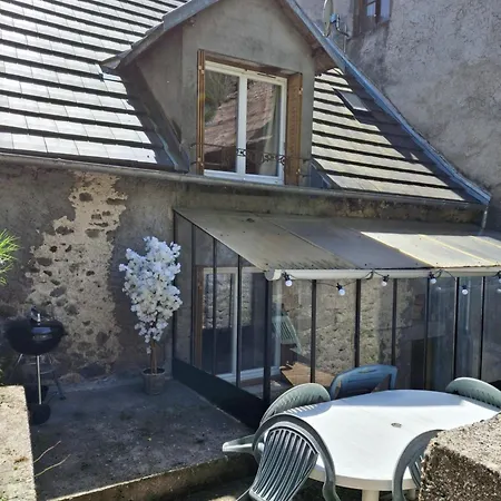 De L'escapade Auvergnate Dom wakacyjny