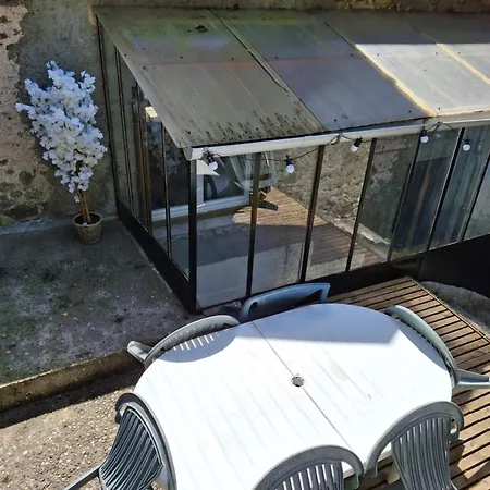 Dom wakacyjny De L'escapade Auvergnate *